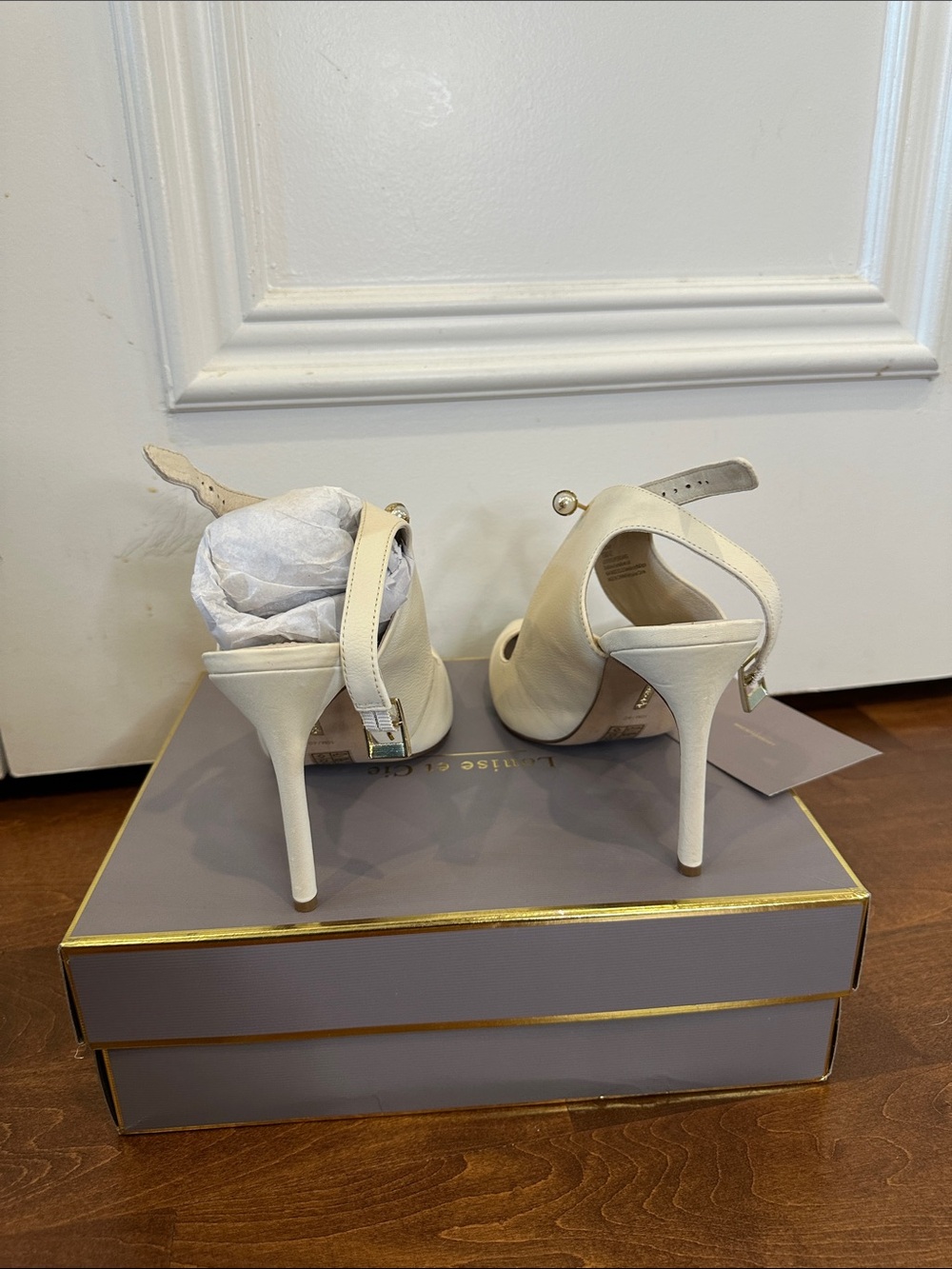 Louise et Cie Lo-Jonah sand Dollar Pointed-Toe Slingback Heels with Gold Accents - Picture 3 of 7